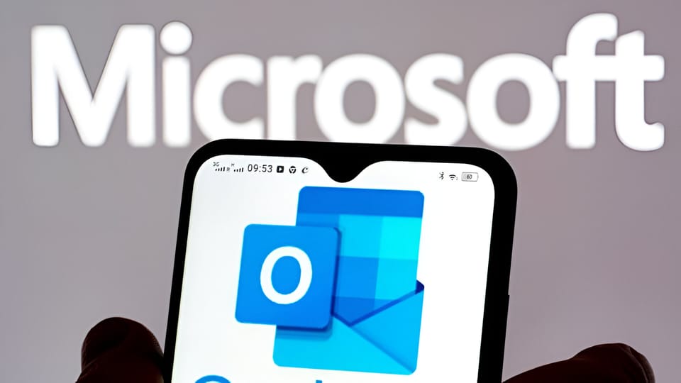 Is Microsoft Outlook Down? Latest Updates on the Global Outage